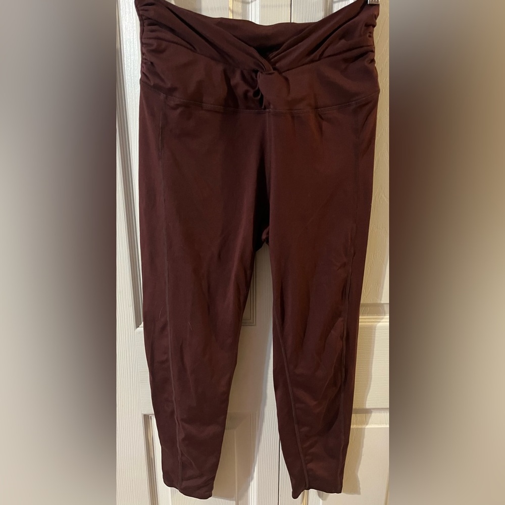 Free People Movement Breathe Deeper High Rise V Shaped Waistband Leggings Size L